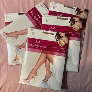 NWT Hanes Silk Reflections TOELESS Ultra Sheer pantyhose stockings